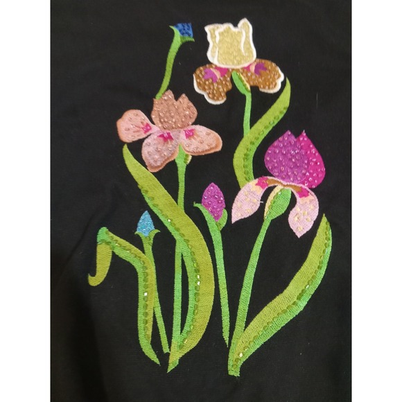 The Quacker Factory Black Embroidered Iris Floral Vest Size L - Picture 6 of 6